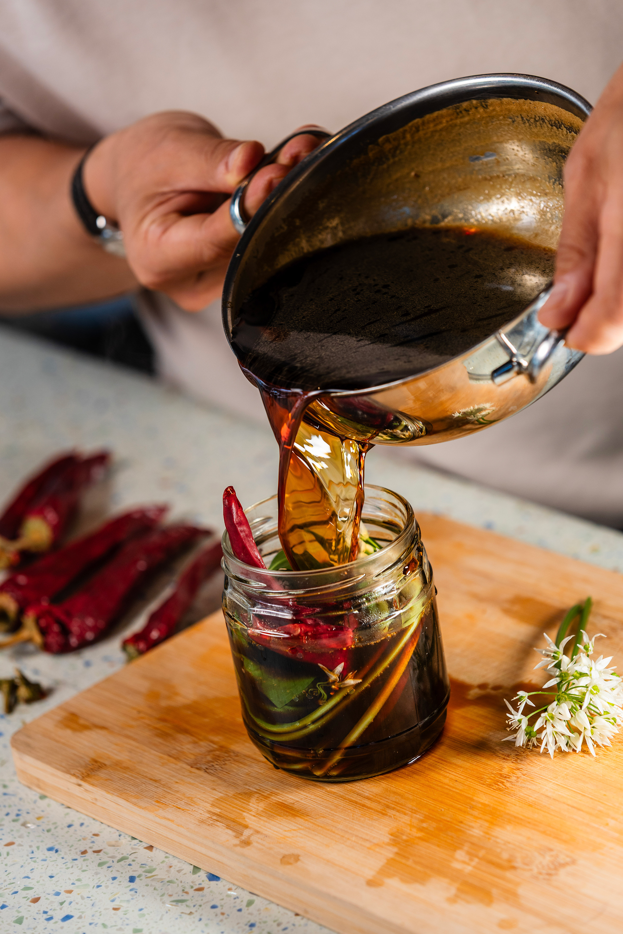 Korean Pickled Wild Garlic (Maneul Jangajji)